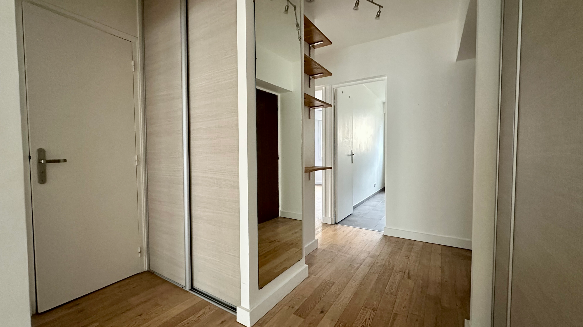 Appartement 3 Pièce(s) Charenton-le-Pont - Photo 2