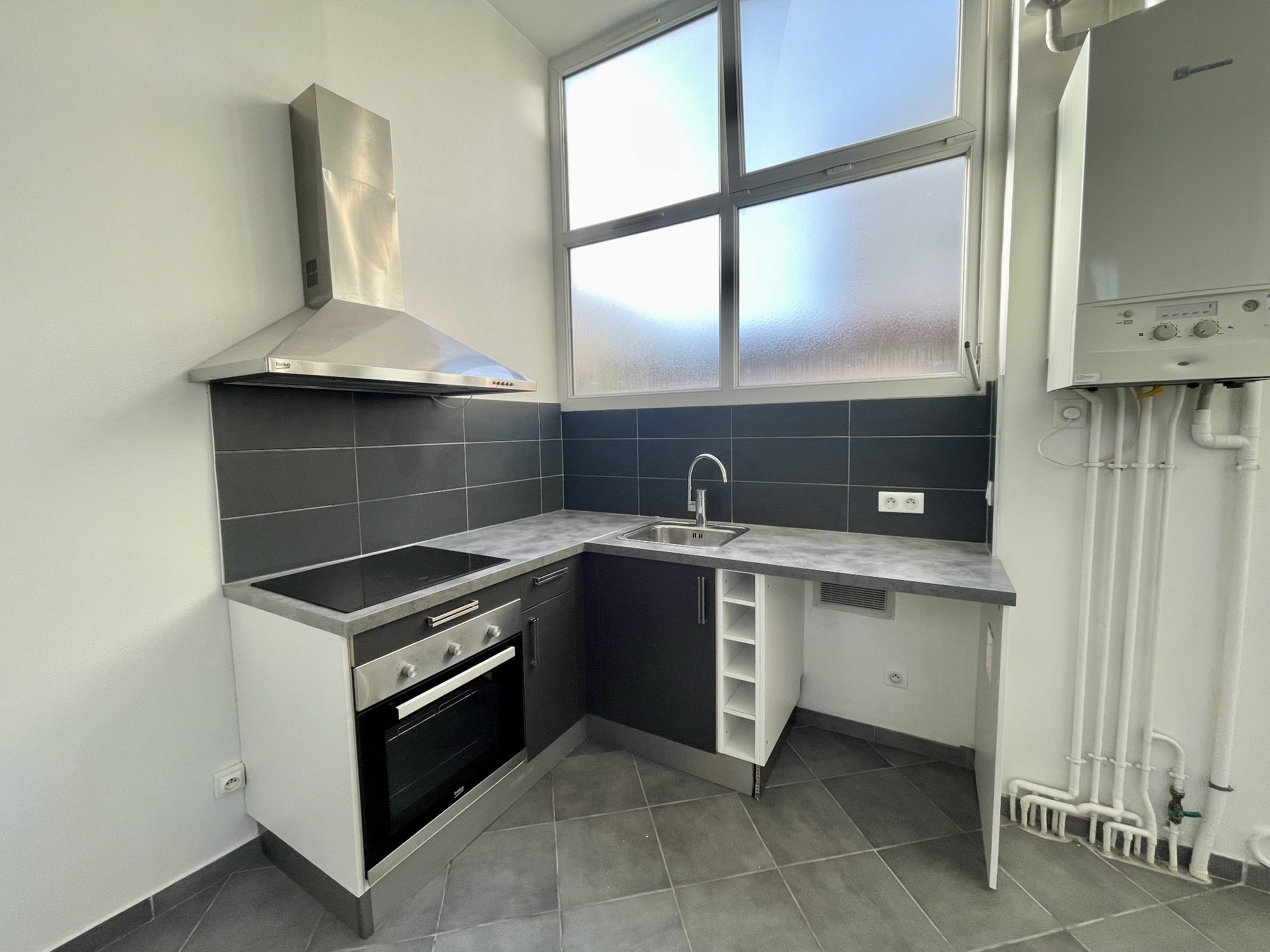 Appartement 2 Pièce(s) Saint-Maurice - Photo 2