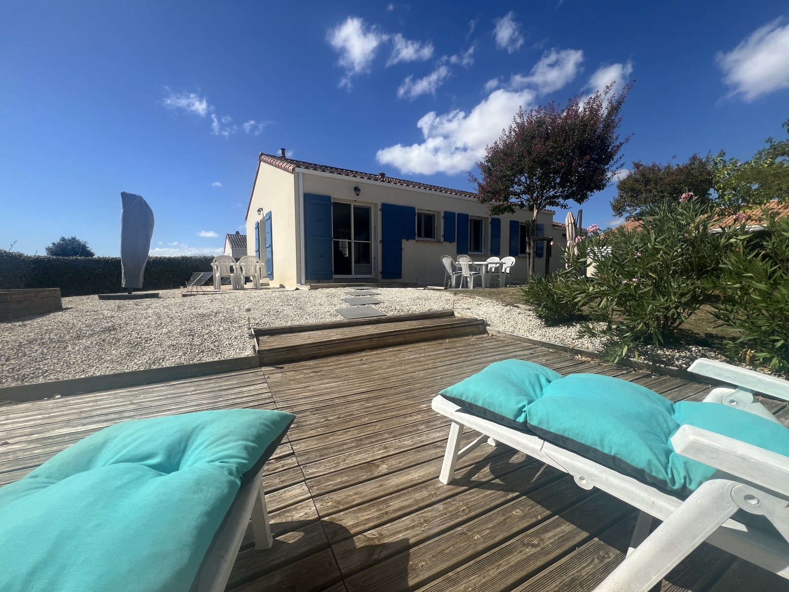 Maison 4 Pièce(s) LONGEVILLE-SUR-MER - Photo 1