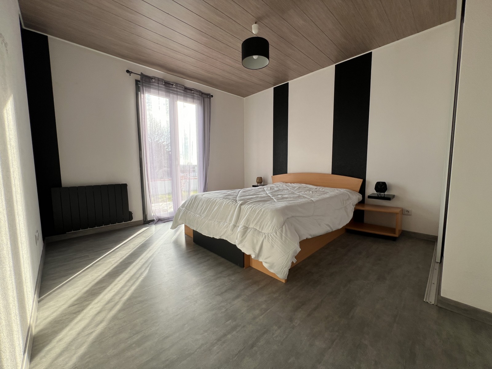 Maison 5 Pièce(s) LONGEVILLE-SUR-MER - Photo 4