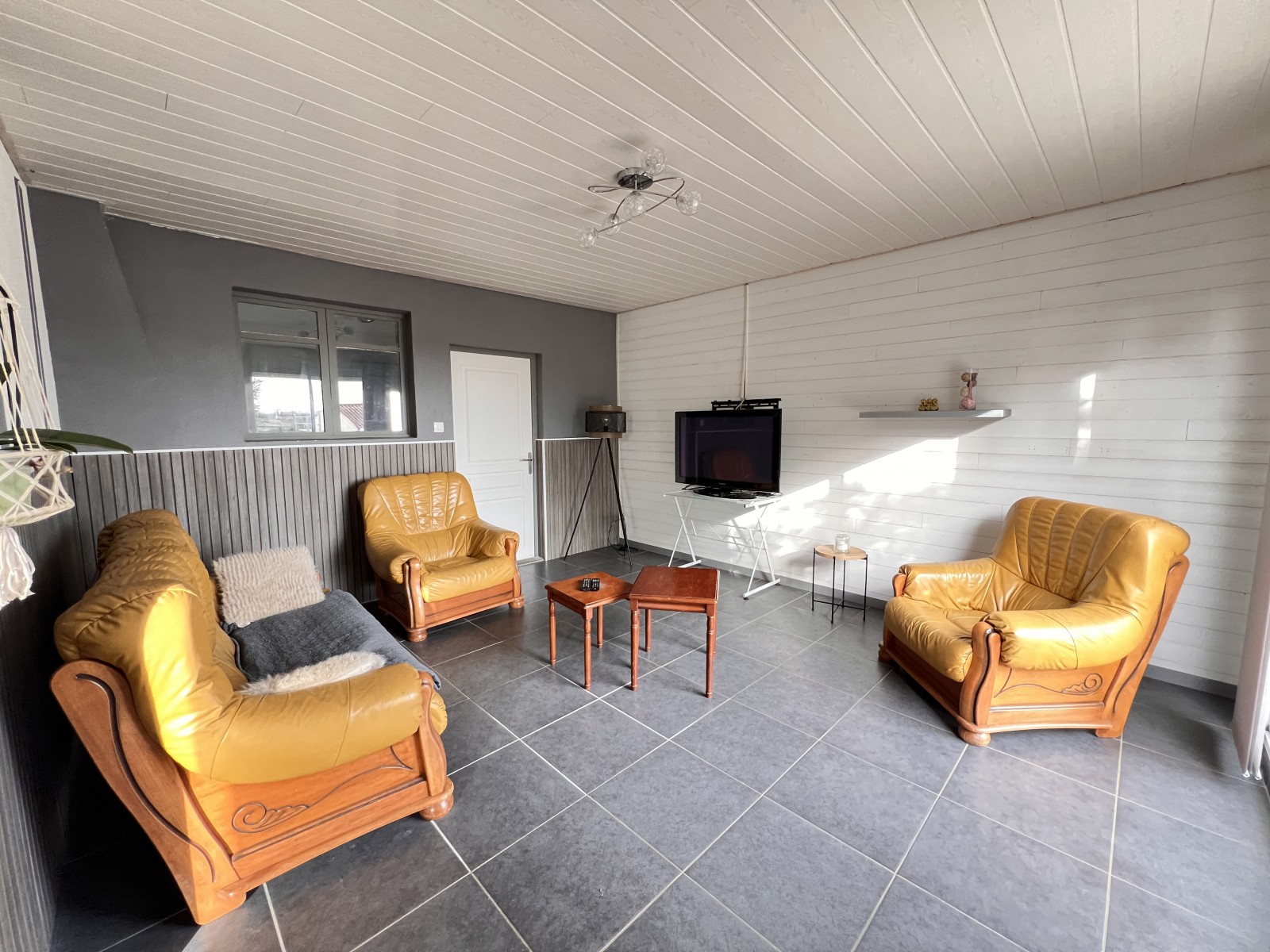Maison 5 Pièce(s) LONGEVILLE-SUR-MER - Photo 7