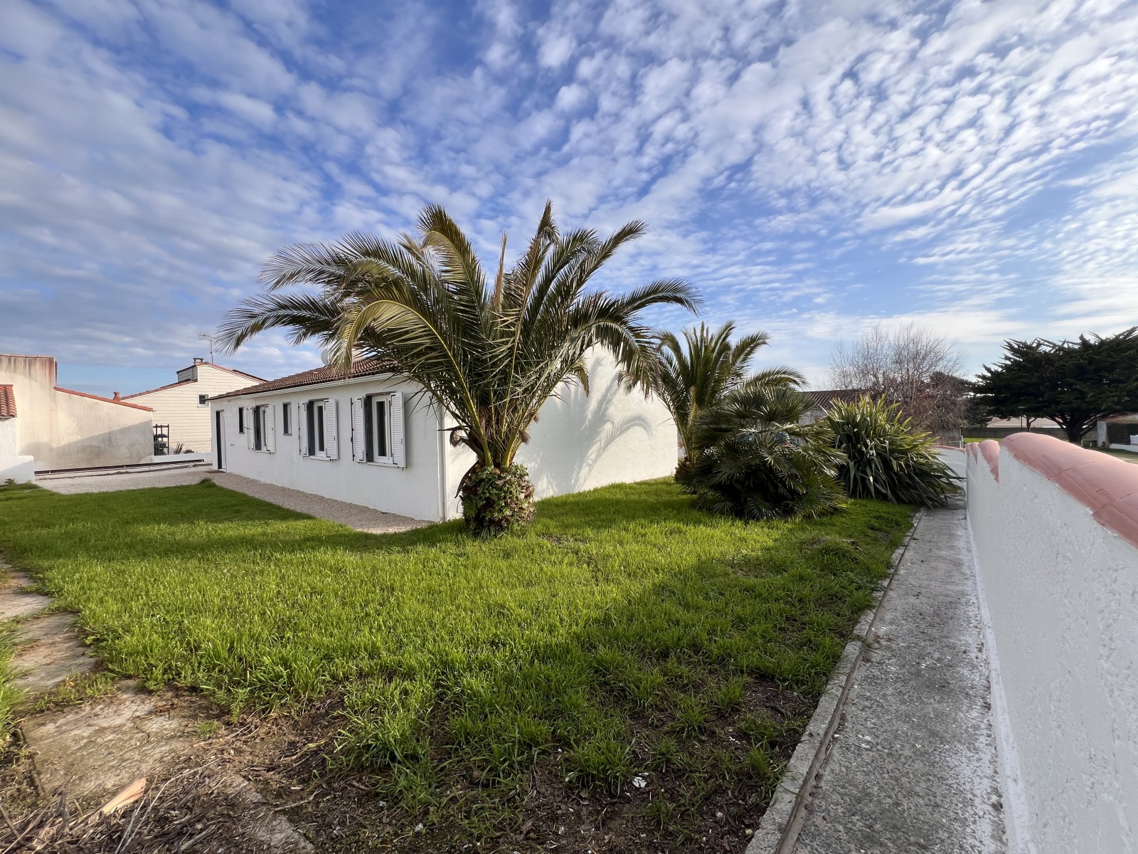 Maison 5 Pièce(s) LONGEVILLE-SUR-MER - Photo 8