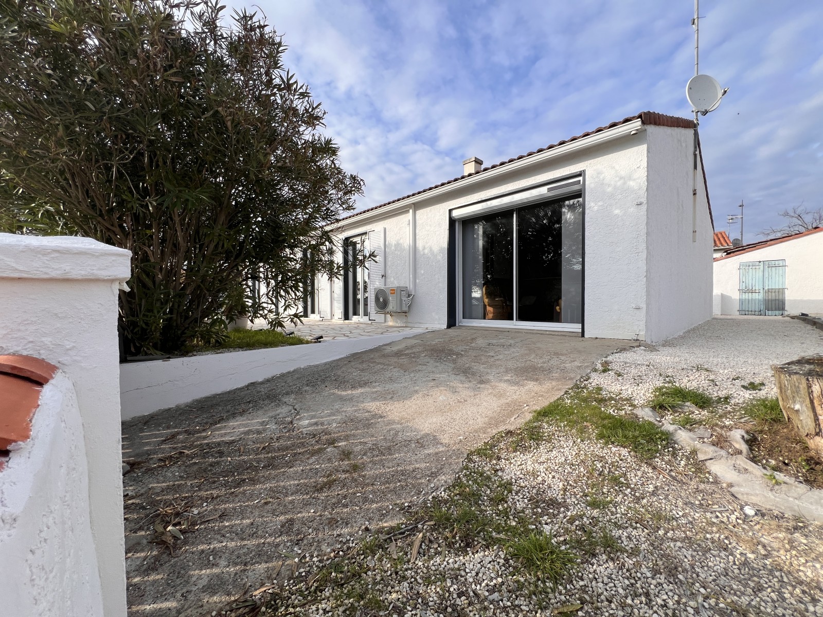 Maison 5 Pièce(s) LONGEVILLE-SUR-MER - Photo 10