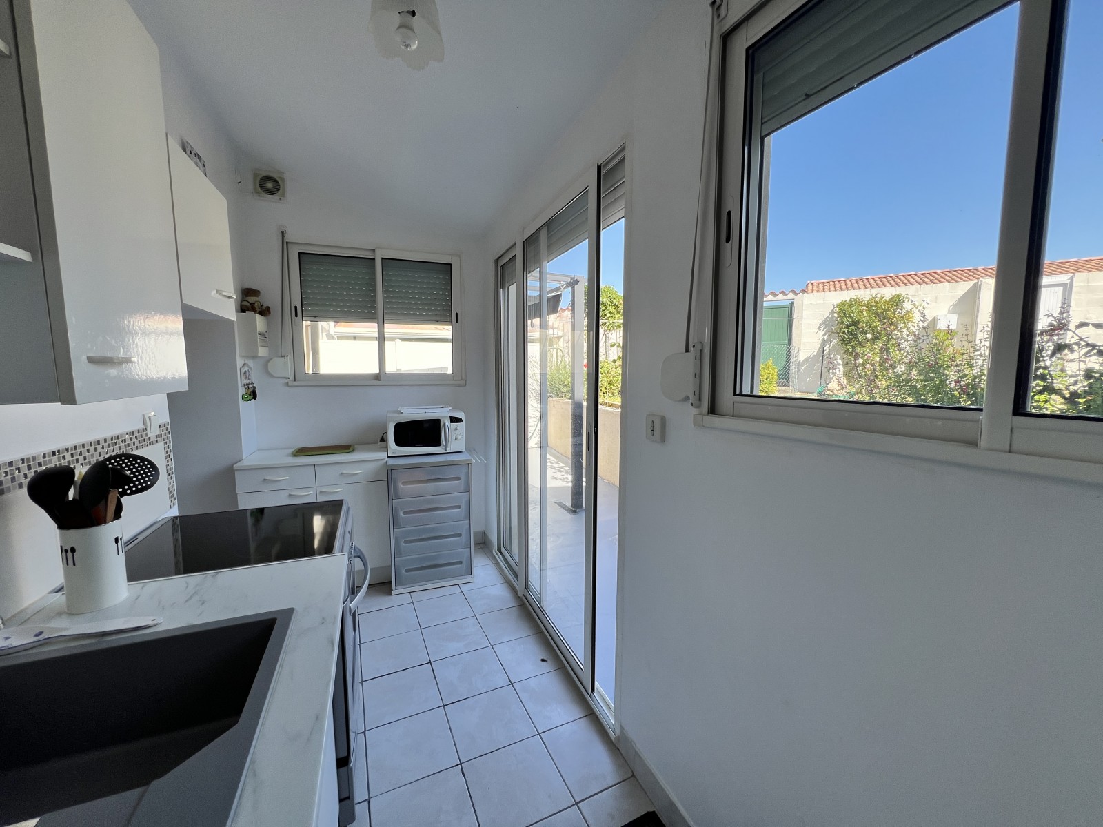 Maison 5 Pièce(s) LONGEVILLE-SUR-MER - Photo 6