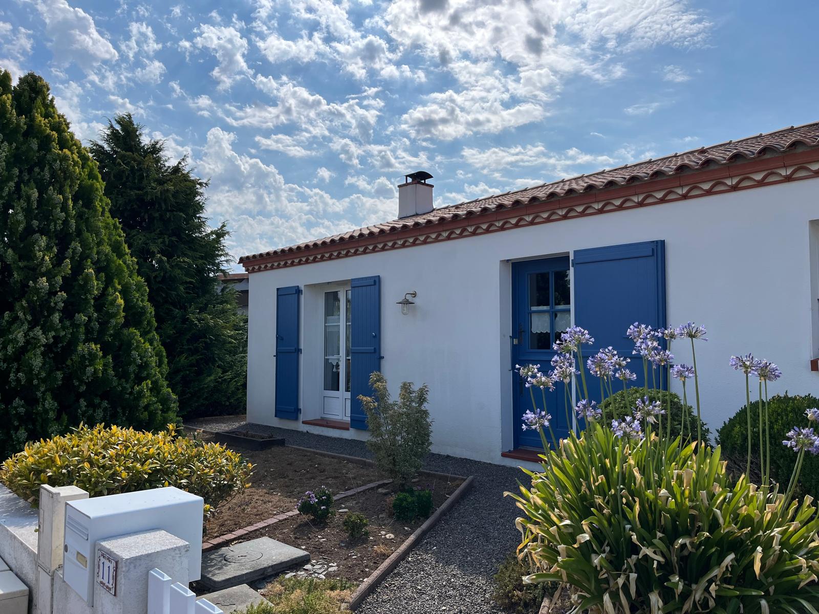 Maison 5 Pièce(s) LONGEVILLE-SUR-MER - Photo 11