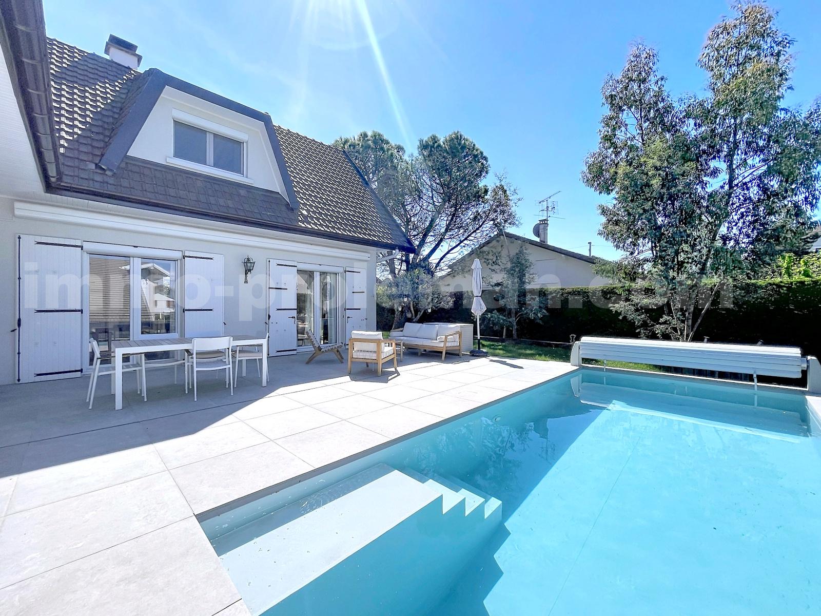 Maison de maître 6 Pièce(s) ANNEMASSE