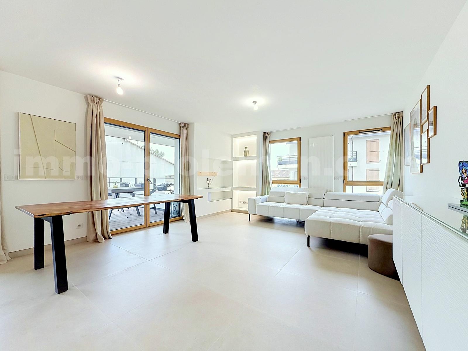 Appartement 4 Pièce(s) SEGNY