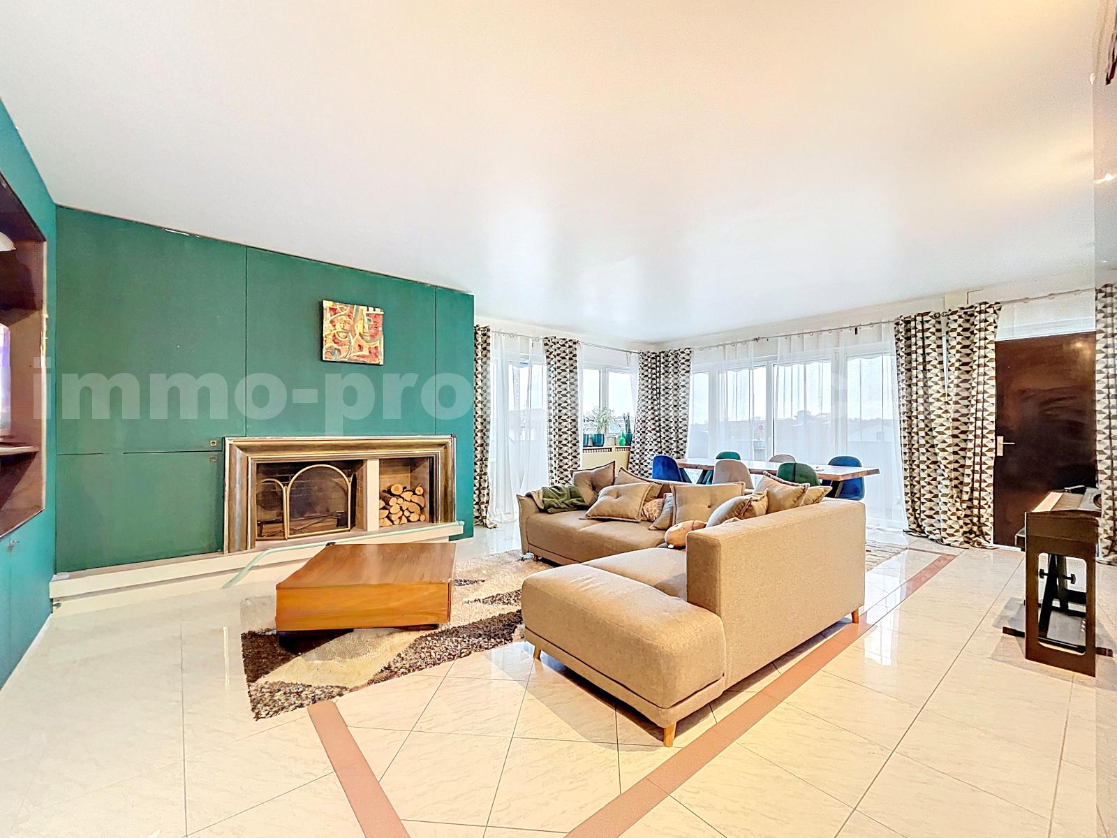 Appartement 4 Pièce(s) AMBILLY