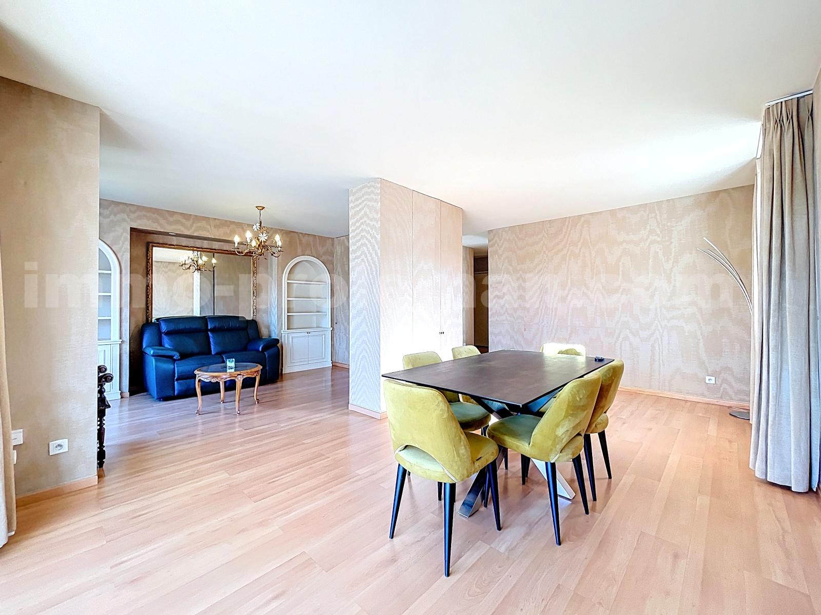 Appartement 3 Pièce(s) VILLE-LA-GRAND