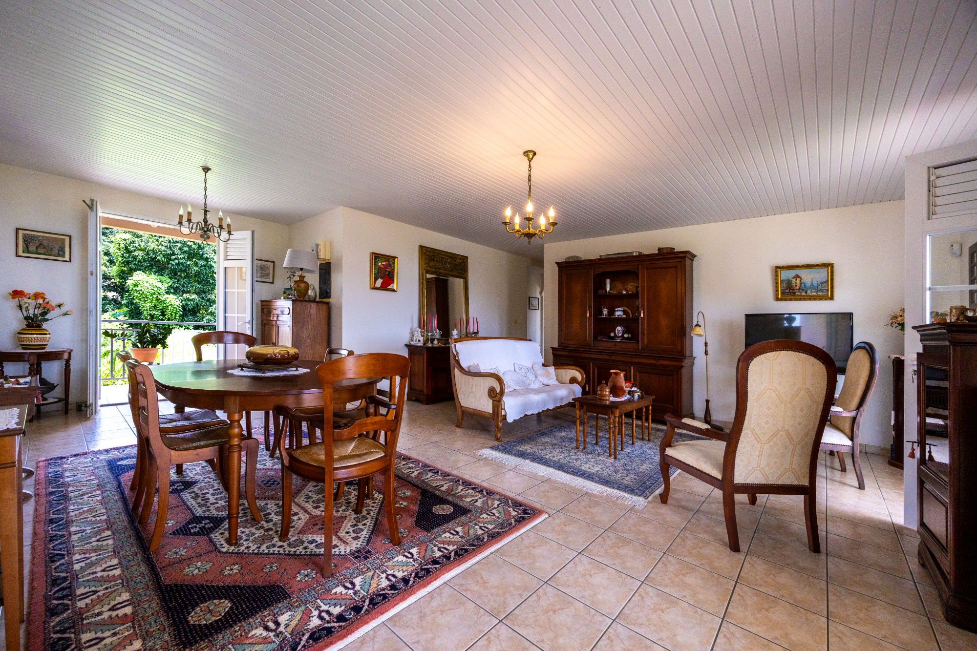 Villa 9 Pièce(s) Le Lamentin