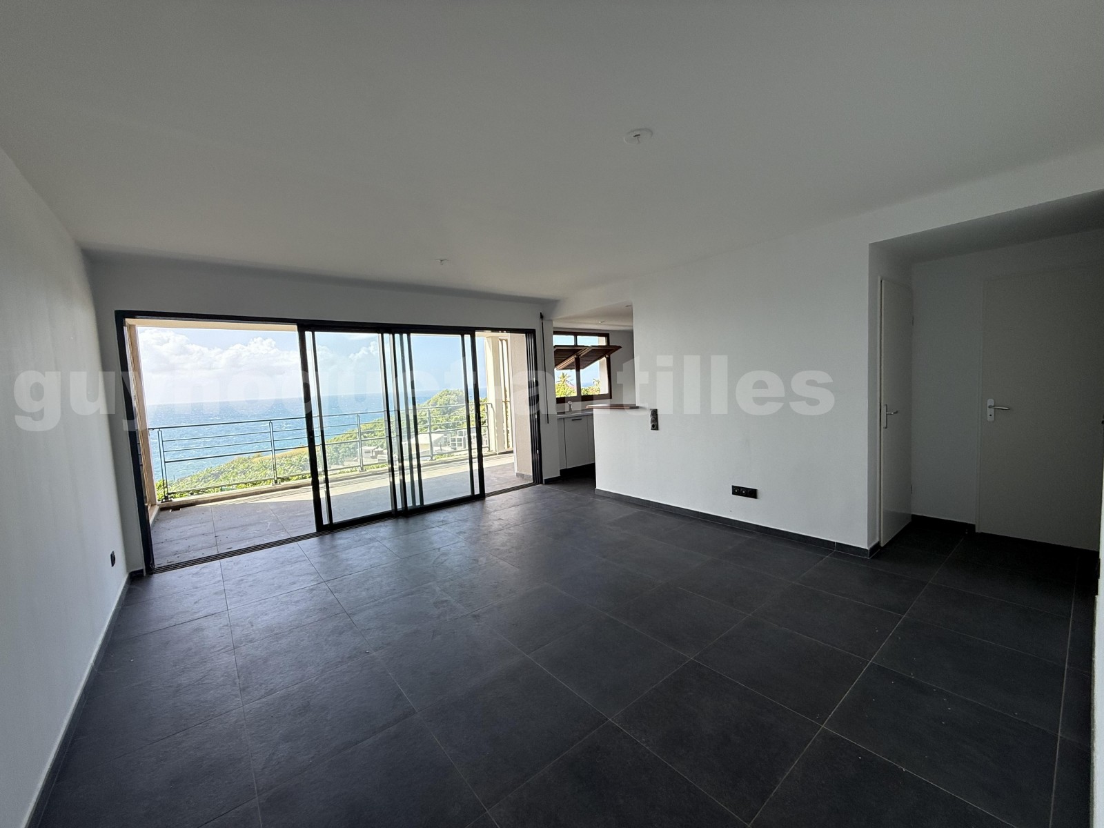 Appartement 3 Pièce(s) Vieux Fort