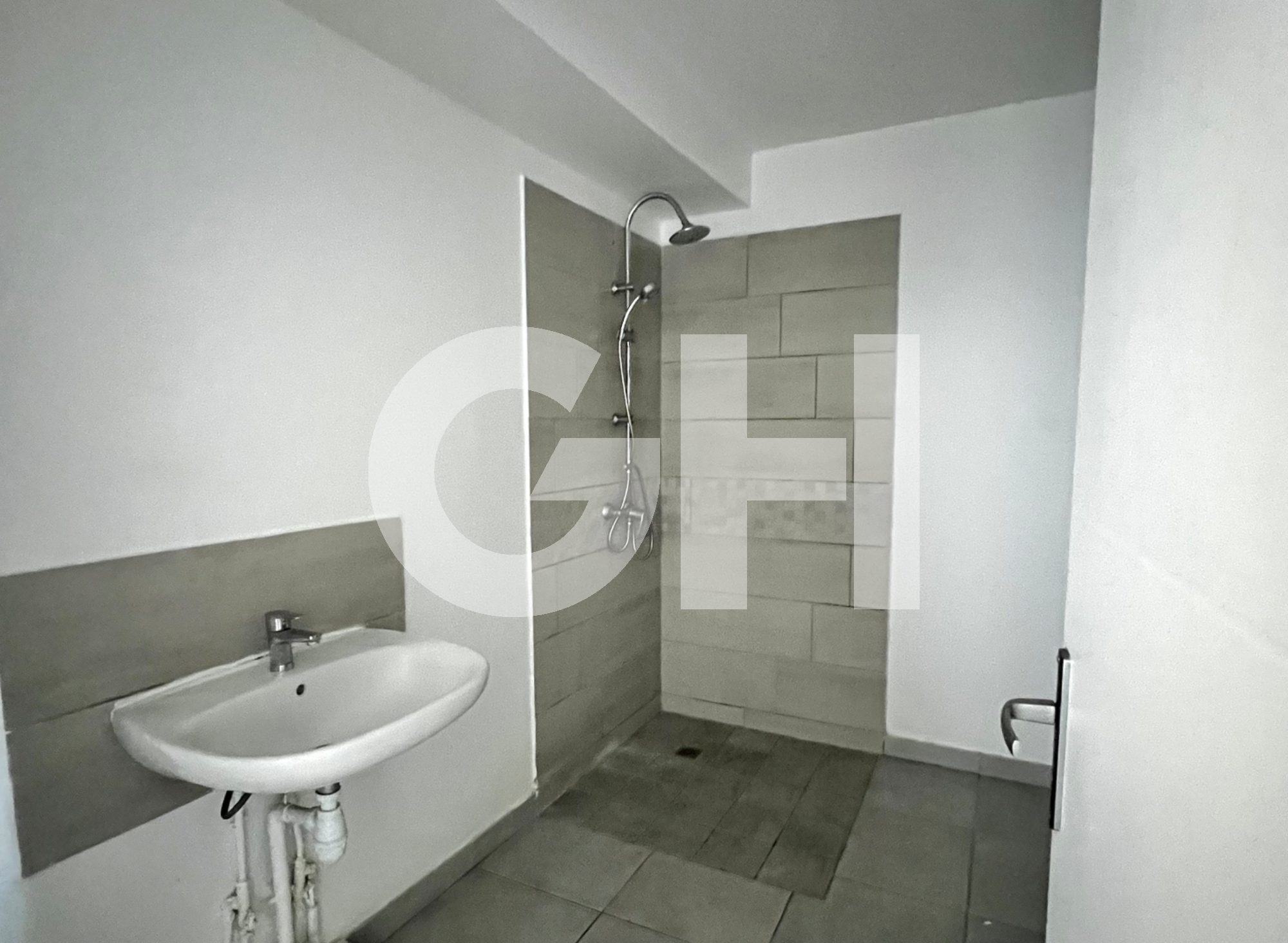 Appartement 4 Pièce(s) Fort-de-France - Photo 2