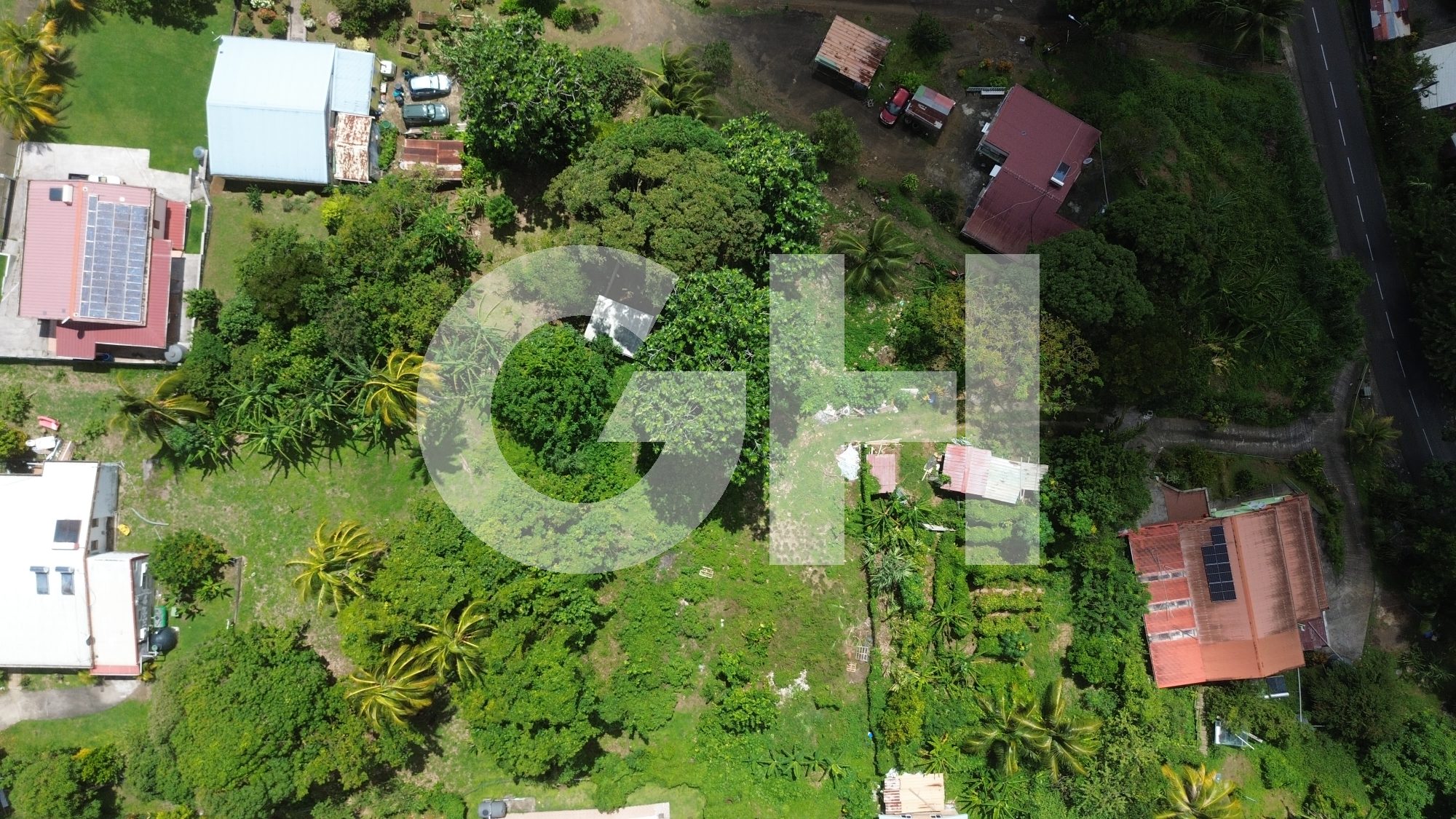 Terrain 2842 m² · à Sainte-Marie · 321 000 €