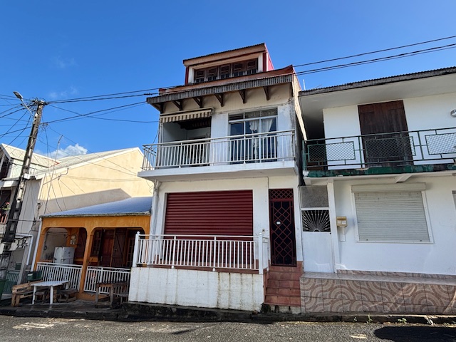 Immeuble 5 Pièce(s) Sainte-Rose