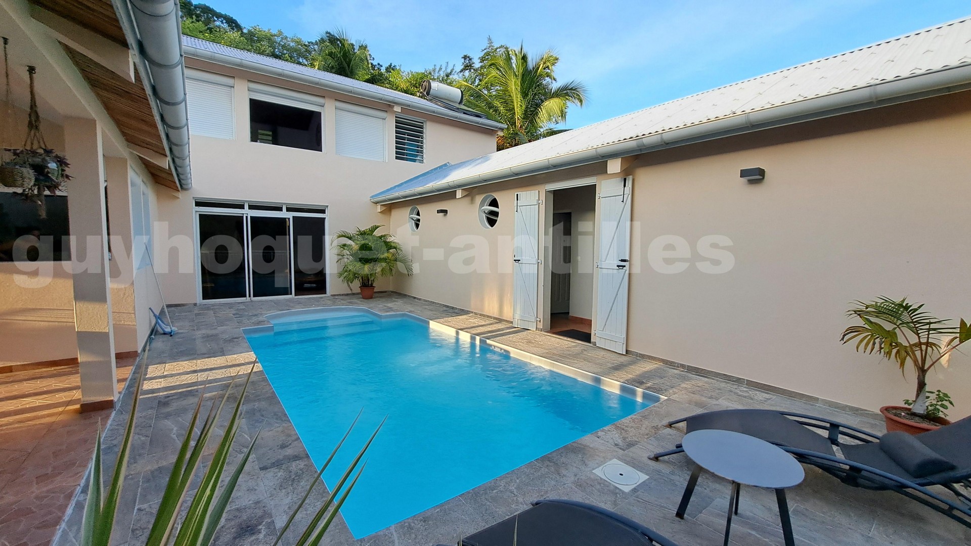 Maison 8 Pièce(s) LES TROIS-ILETS