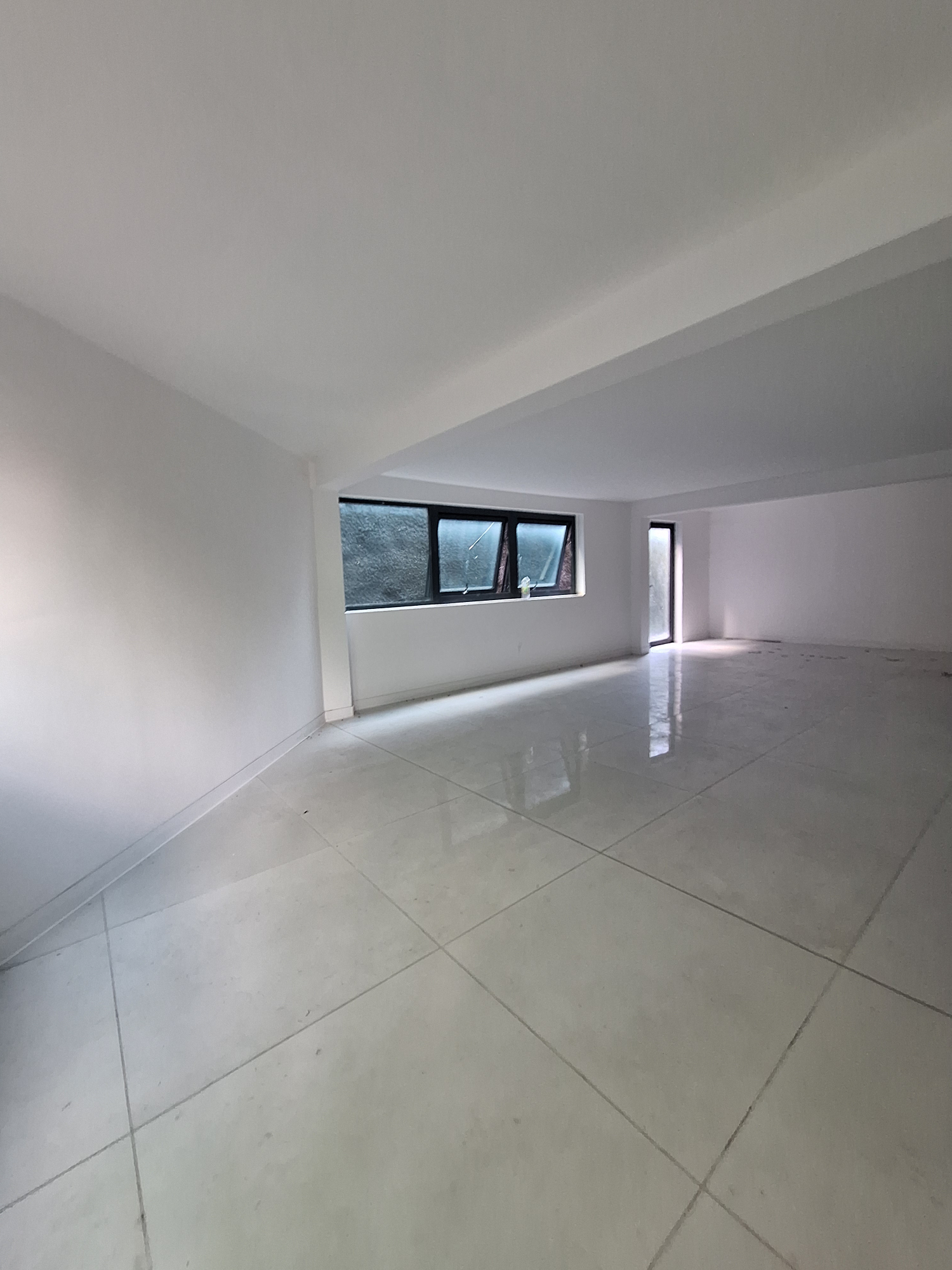 Local d’activités  Fort-de-France