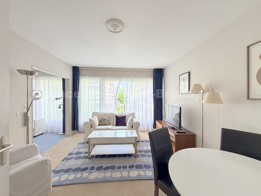 Appartement 2 Pièce(s) EPINAY-SOUS-SENART