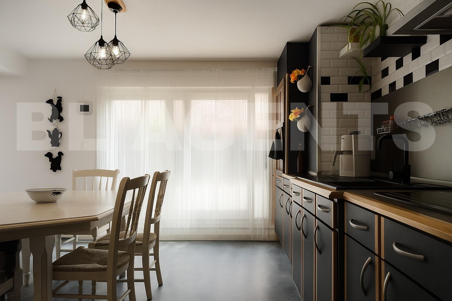 Maison 8 Pièce(s) LISIEUX