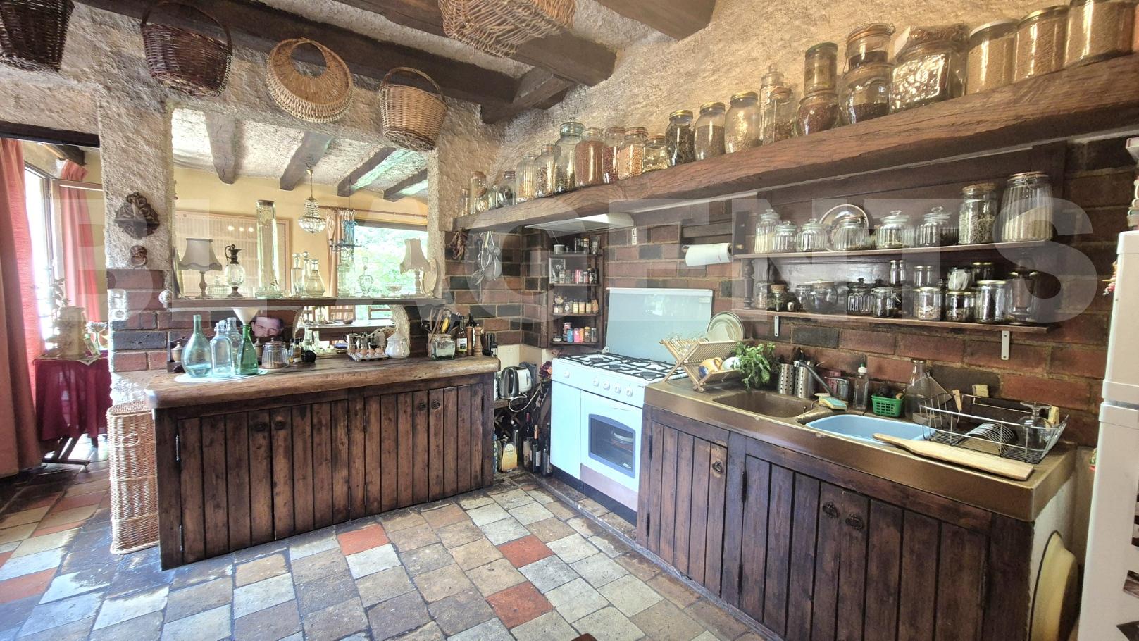 Maison 5 Pièce(s) LAIGNE-EN-BELIN