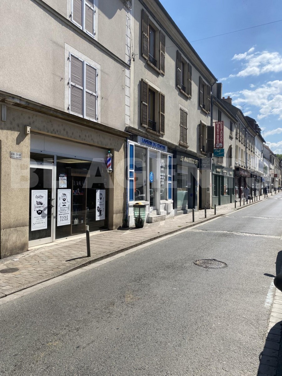 Boutique 2 Pièce(s) LONGJUMEAU
