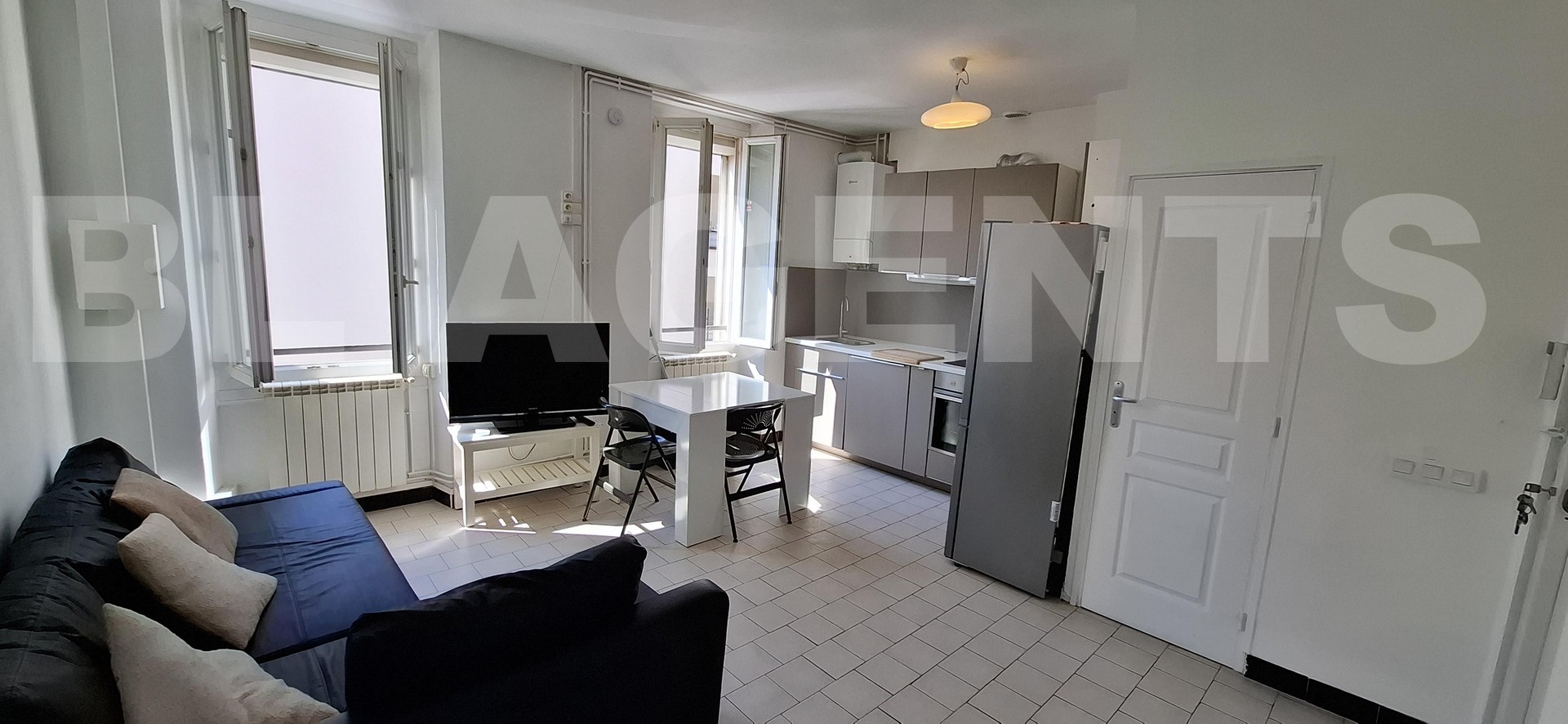 Appartement 2 Pièce(s) MARSEILLE 16EME ARR.