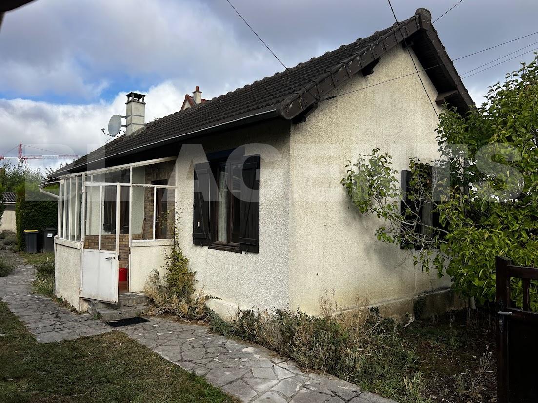 Maison 3 Pièce(s) MAROLLES-EN-HUREPOIX