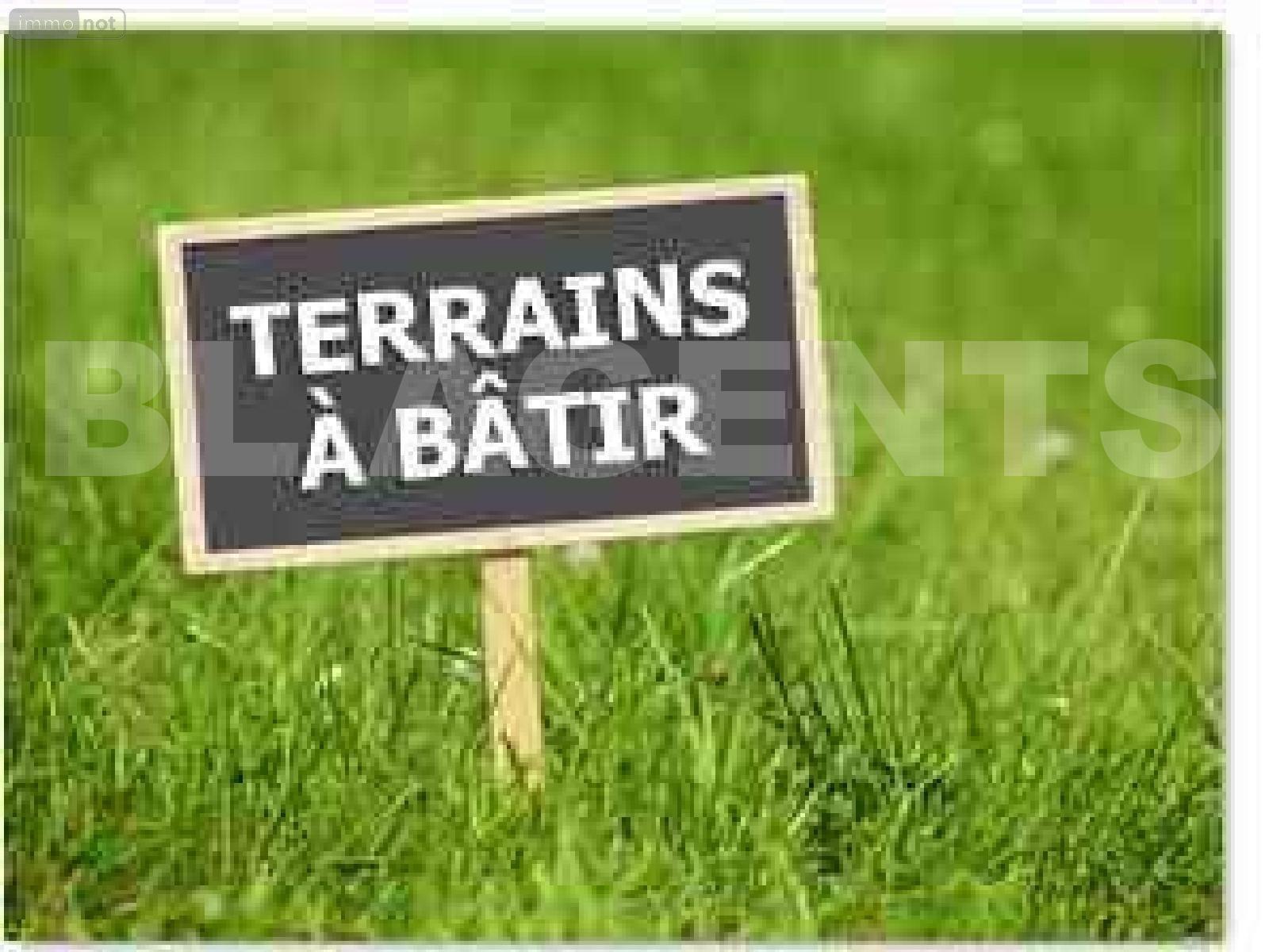 Terrain  BRIANCON