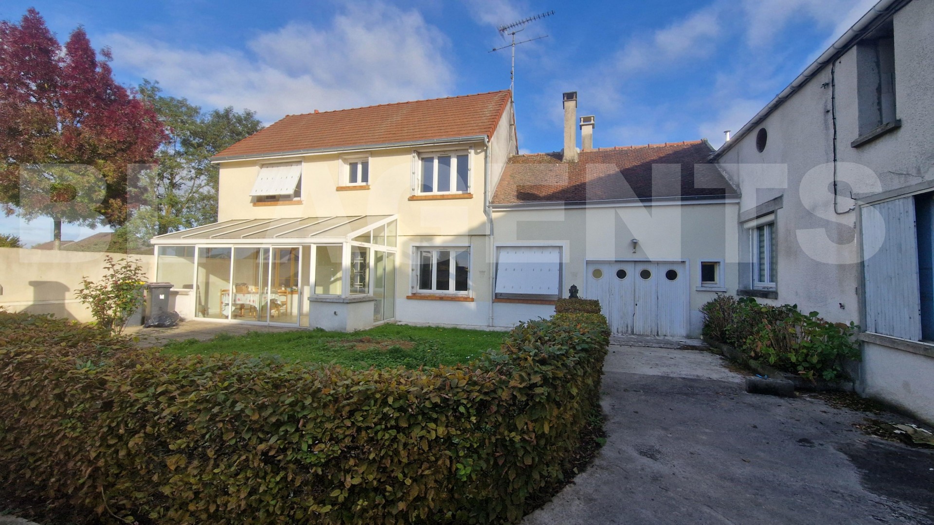 Maison 4 Pièce(s) SOURDUN