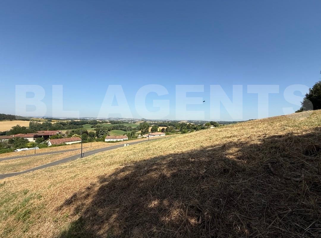Terrain  SAINT-GERMIER