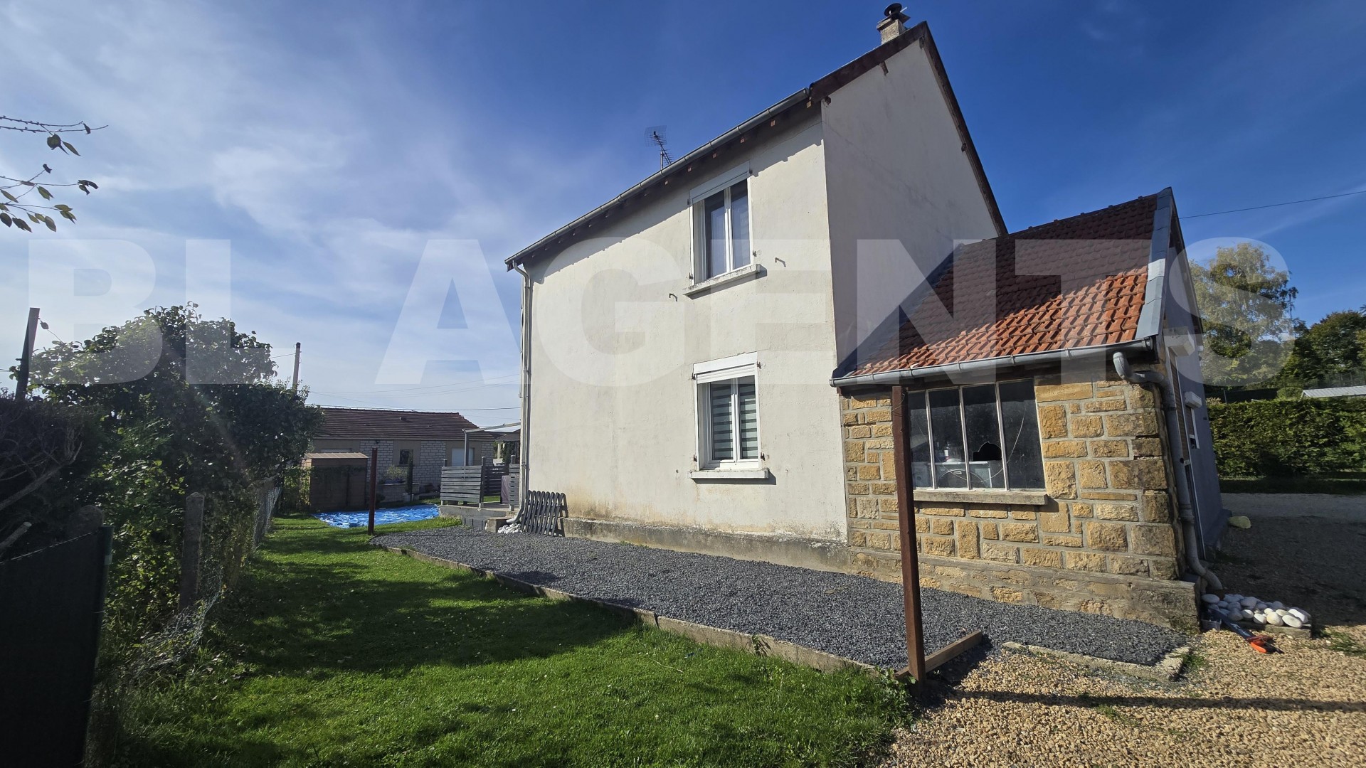 Maison 4 Pièce(s) CARIGNAN