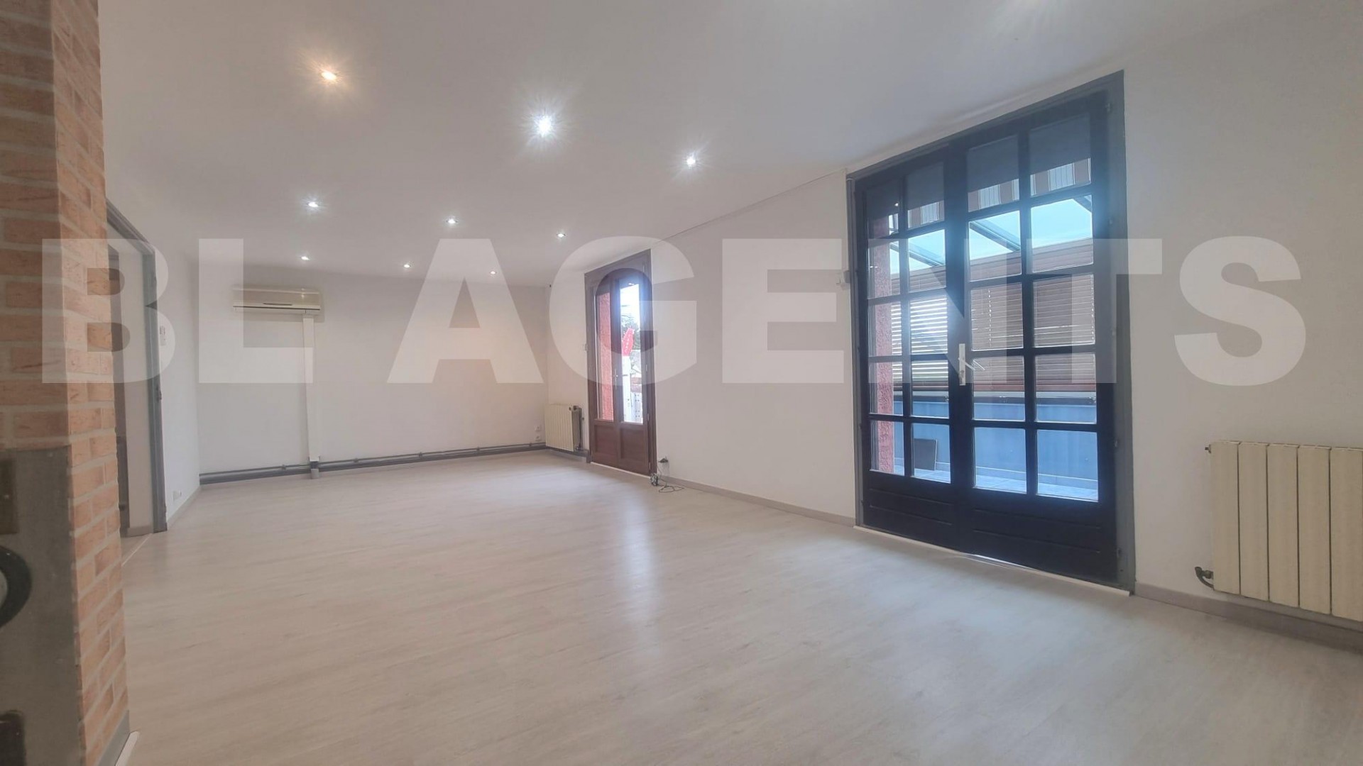 Maison 5 Pièce(s) CHARLEVILLE-MEZIERES