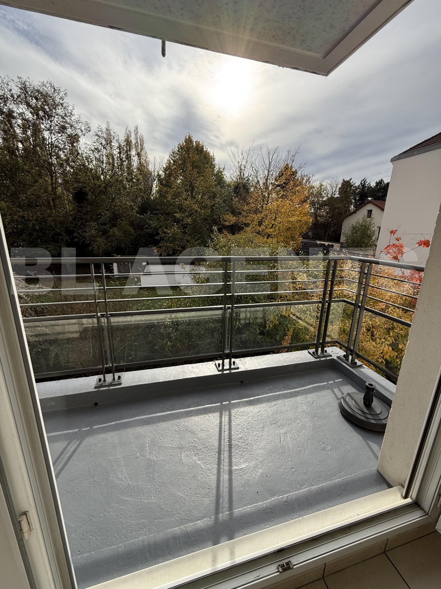 Appartement 2 Pièce(s) VAUJOURS