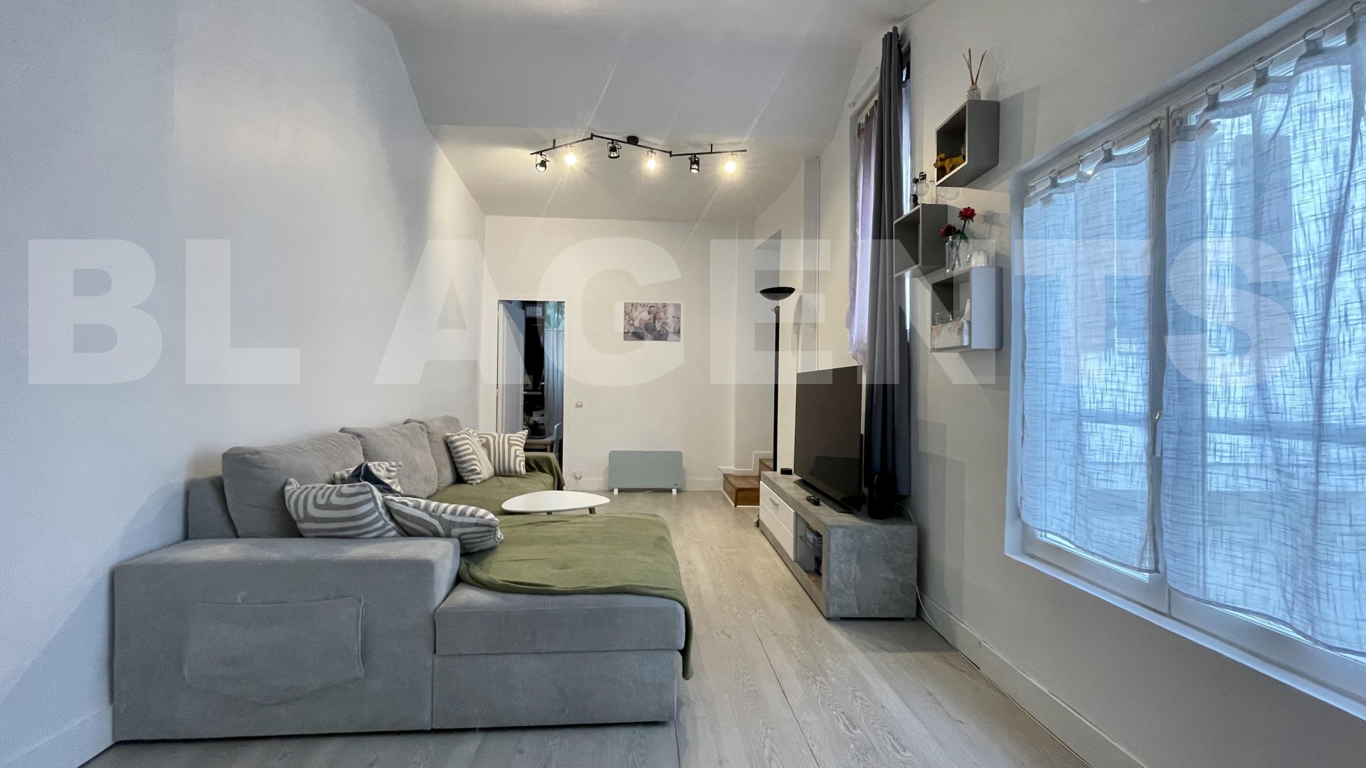 Appartement 4 Pièce(s) REBAIS