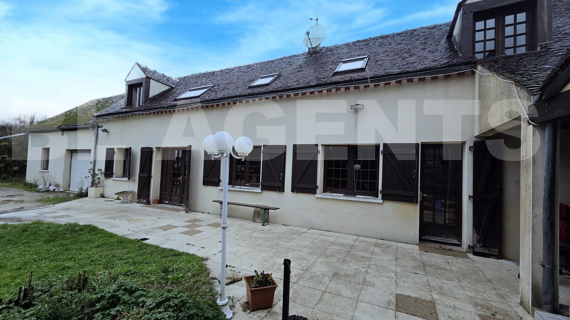 Maison longère 7 Pièce(s) HERME