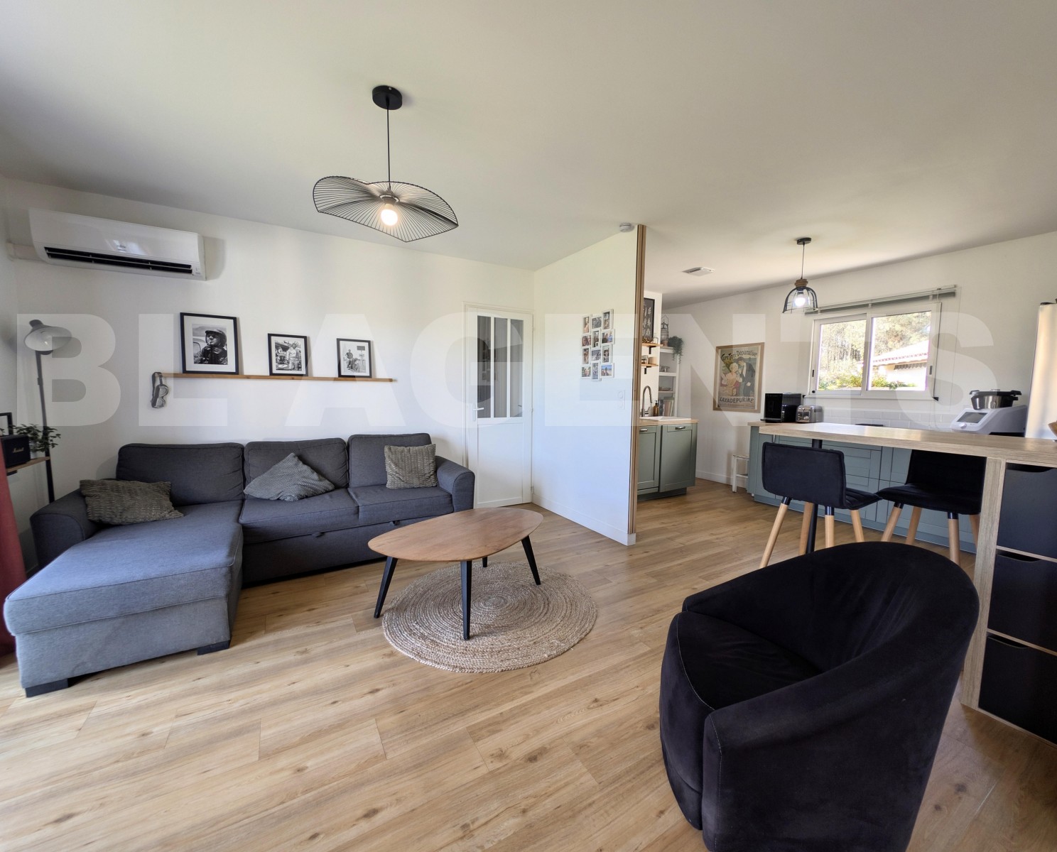 Maison contemporaine 4 Pièce(s) LUGLON