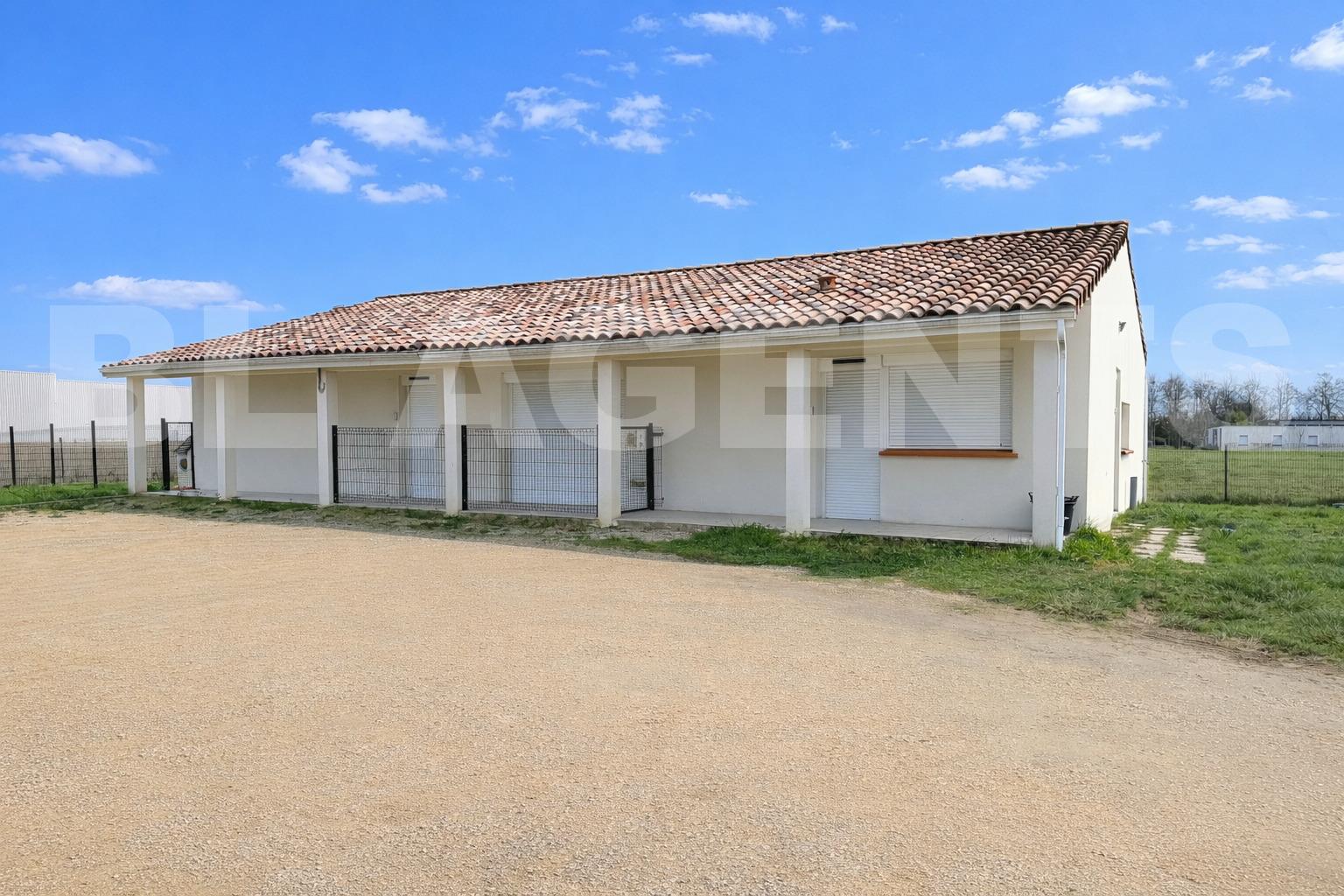 Local d'activités 7 Pièce(s) MONTECH