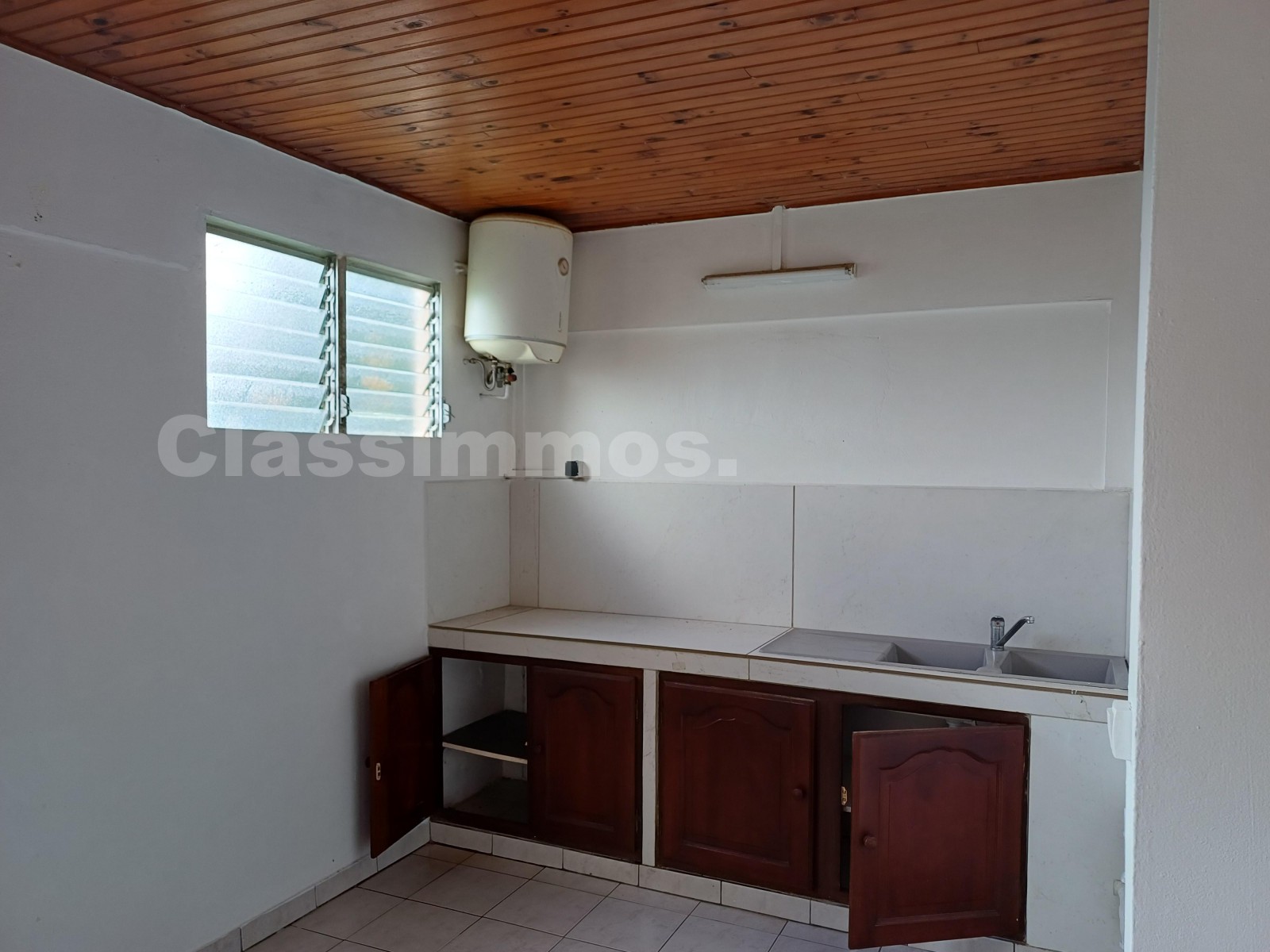 Maison 2 Pièce(s) L'AJOUPA-BOUILLON