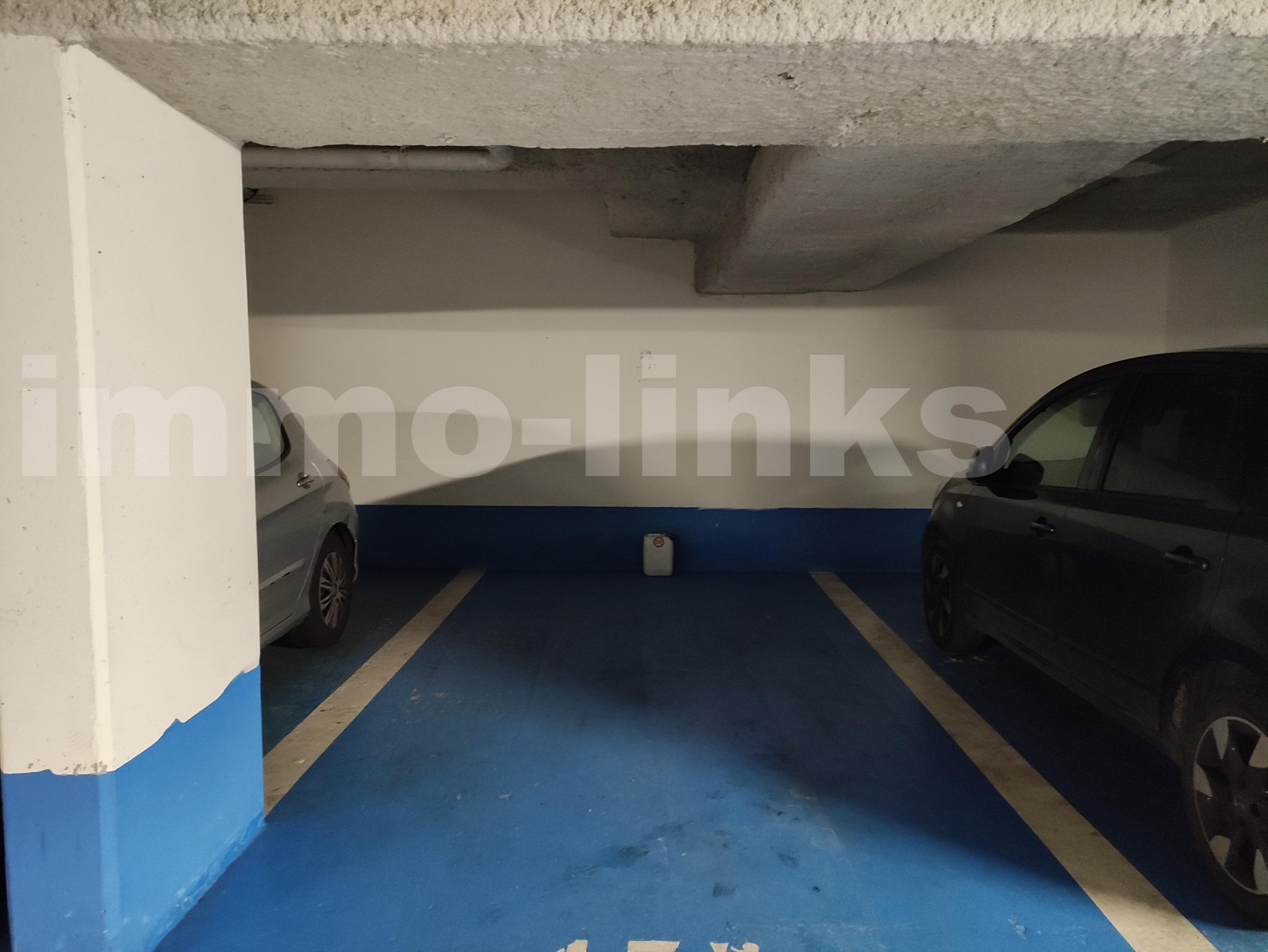 Parking  CHARENTON-LE-PONT