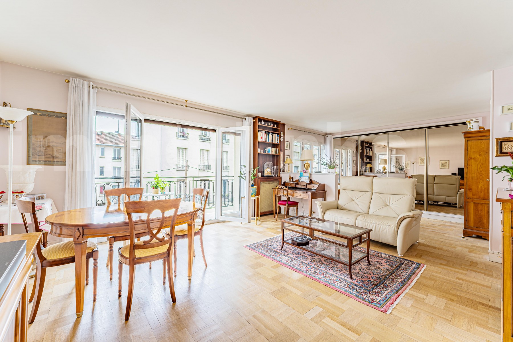 Appartement 4 Pièce(s) CHARENTON-LE-PONT