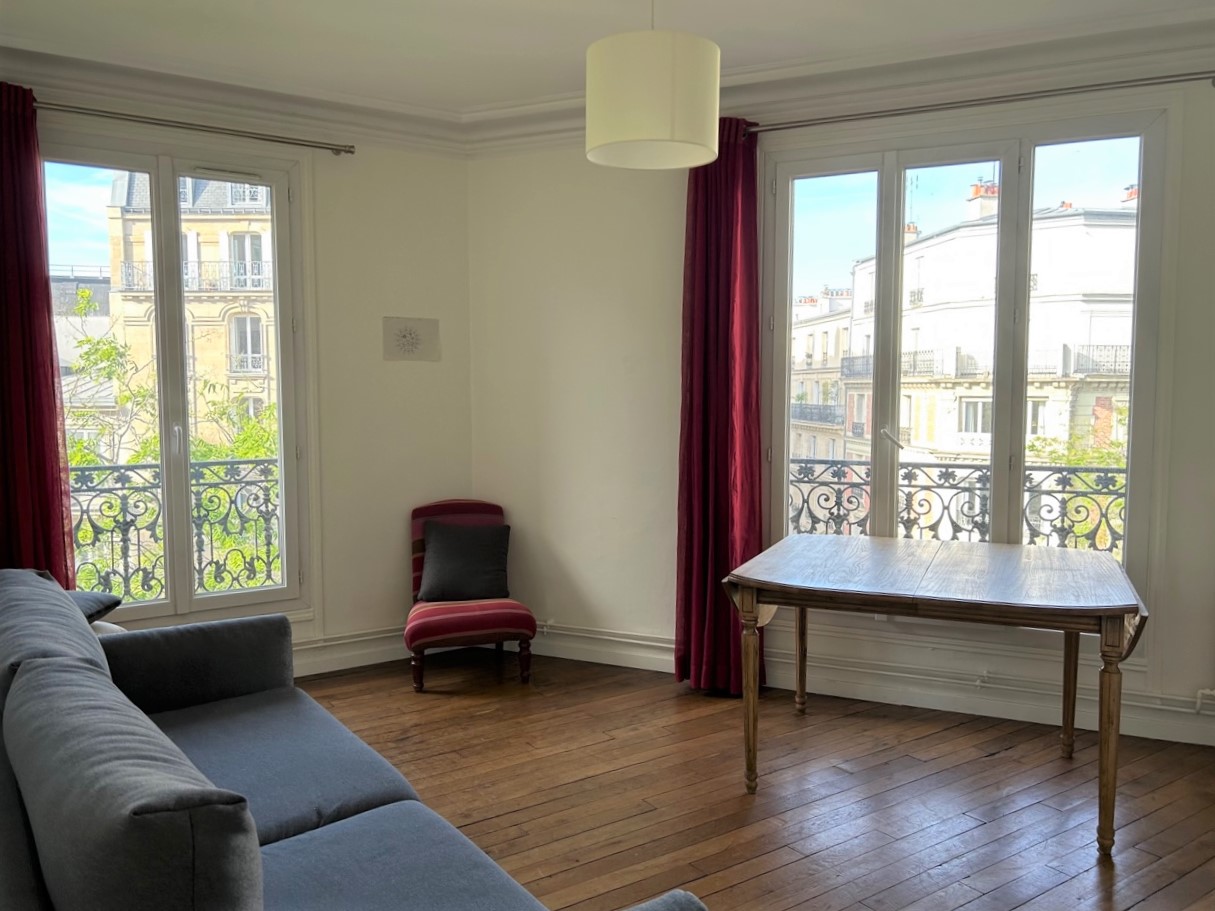 Appartement 3 Pièce(s) PARIS 18EME ARR. - Photo 2