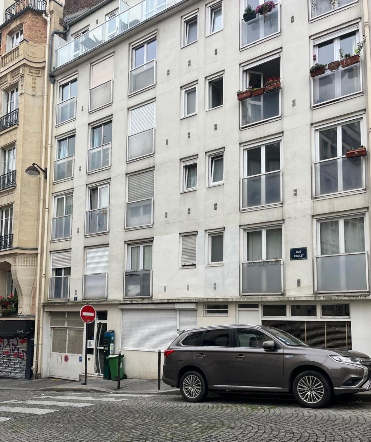 Parking  PARIS 18EME ARR. - Photo 2