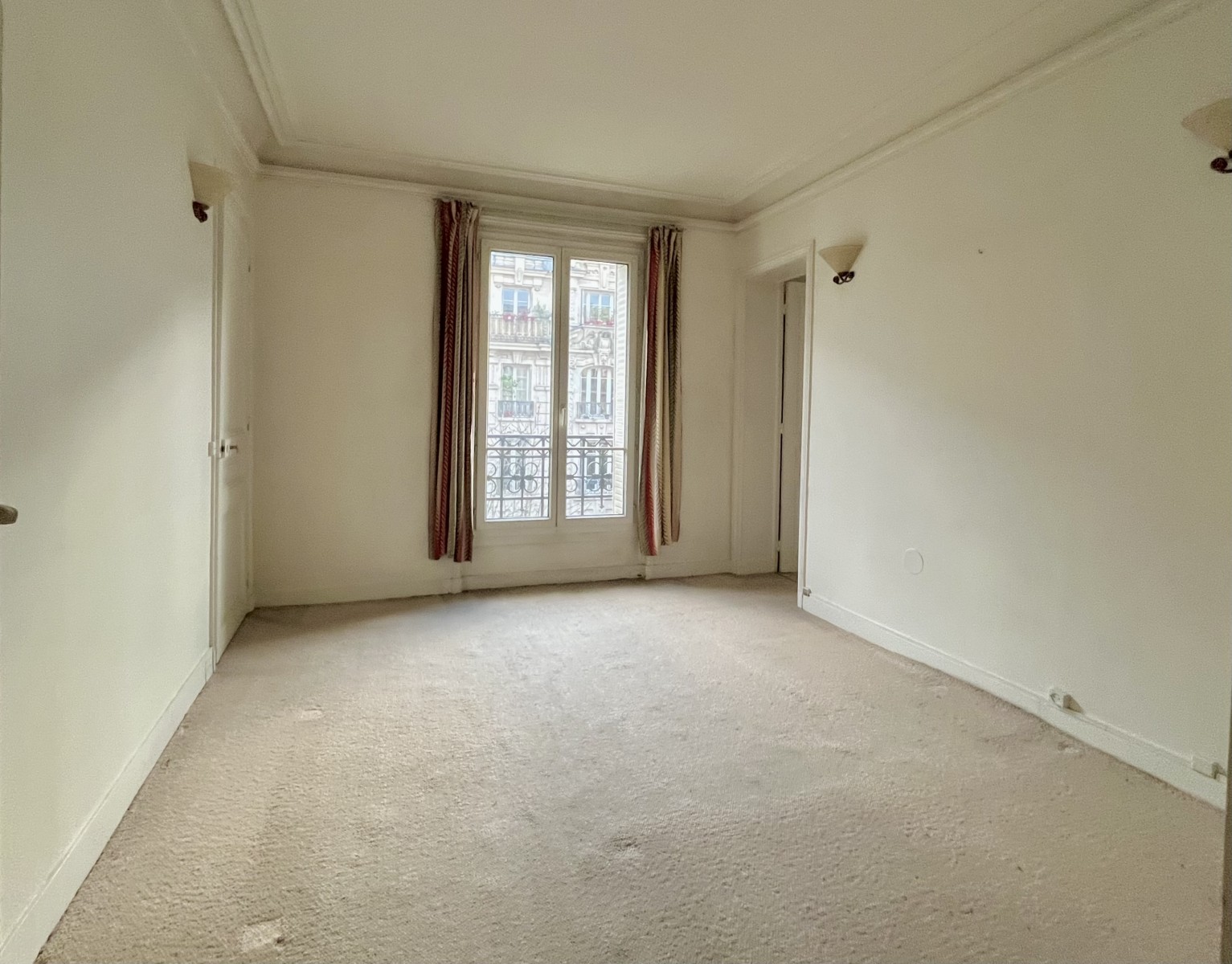 Appartement 3 Pièce(s) PARIS 18EME ARR. - Photo 3