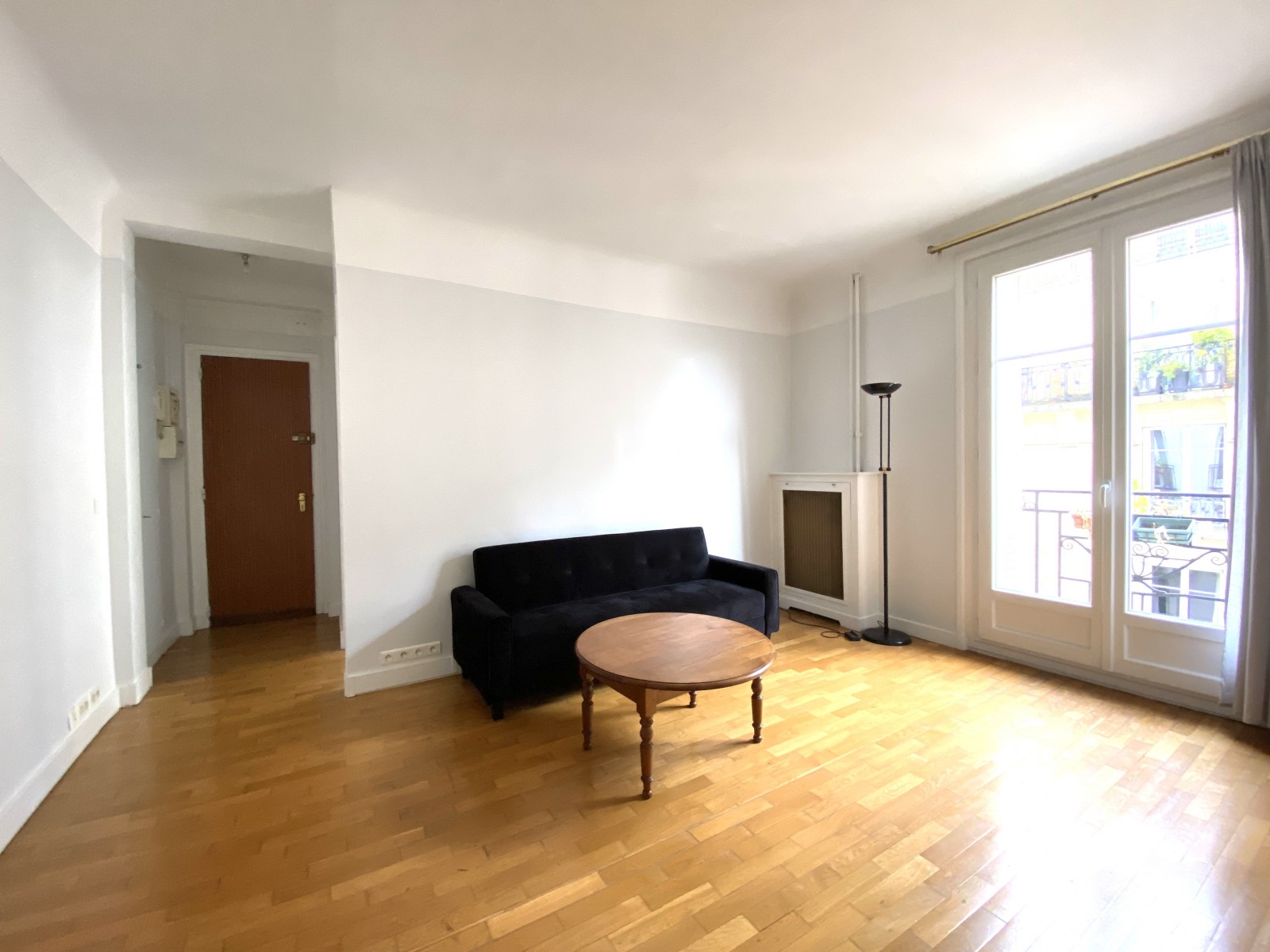 Appartement 2 Pièce(s) PARIS 18EME ARR. - Photo 2