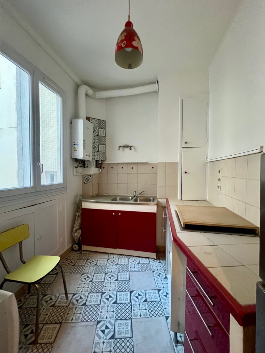Appartement 2 Pièce(s) PARIS 18EME ARR. - Photo 2