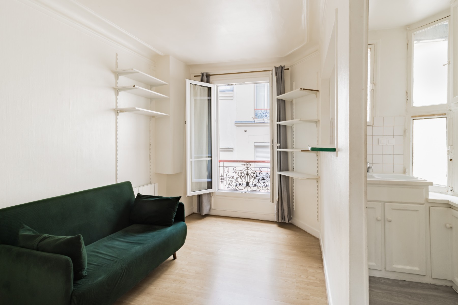 Appartement 2 Pièce(s) PARIS 18EME ARR. - Photo 5