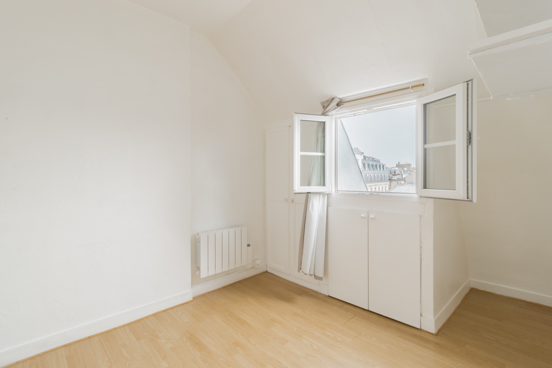 Appartement 2 Pièce(s) PARIS 18EME ARR. - Photo 8