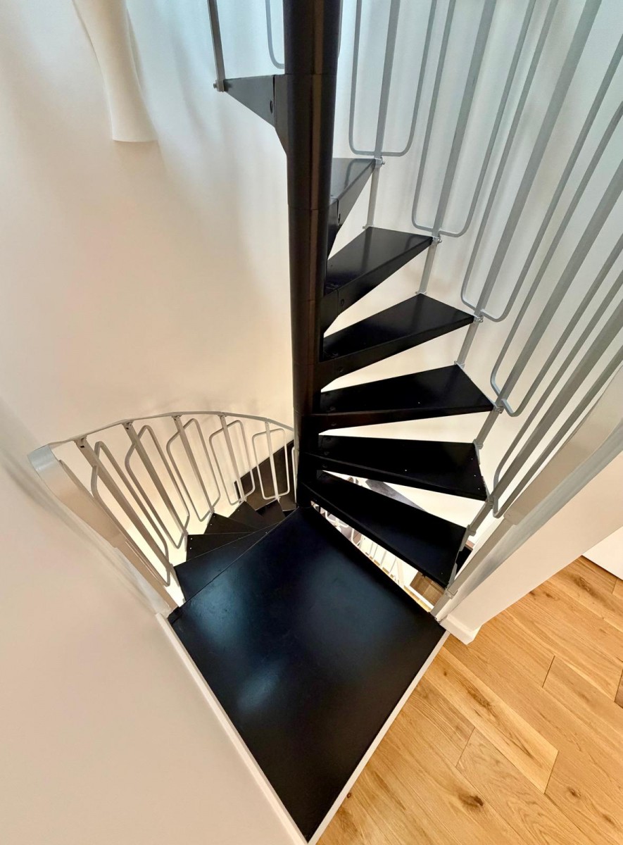 Maison 5 Pièce(s) PARIS 18EME ARR. - Photo 9