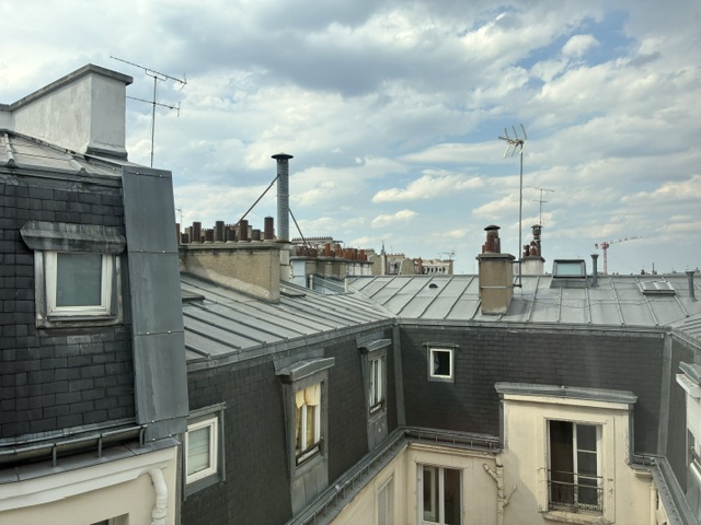 Appartement 2 Pièce(s) PARIS 18EME ARR. - Photo 2