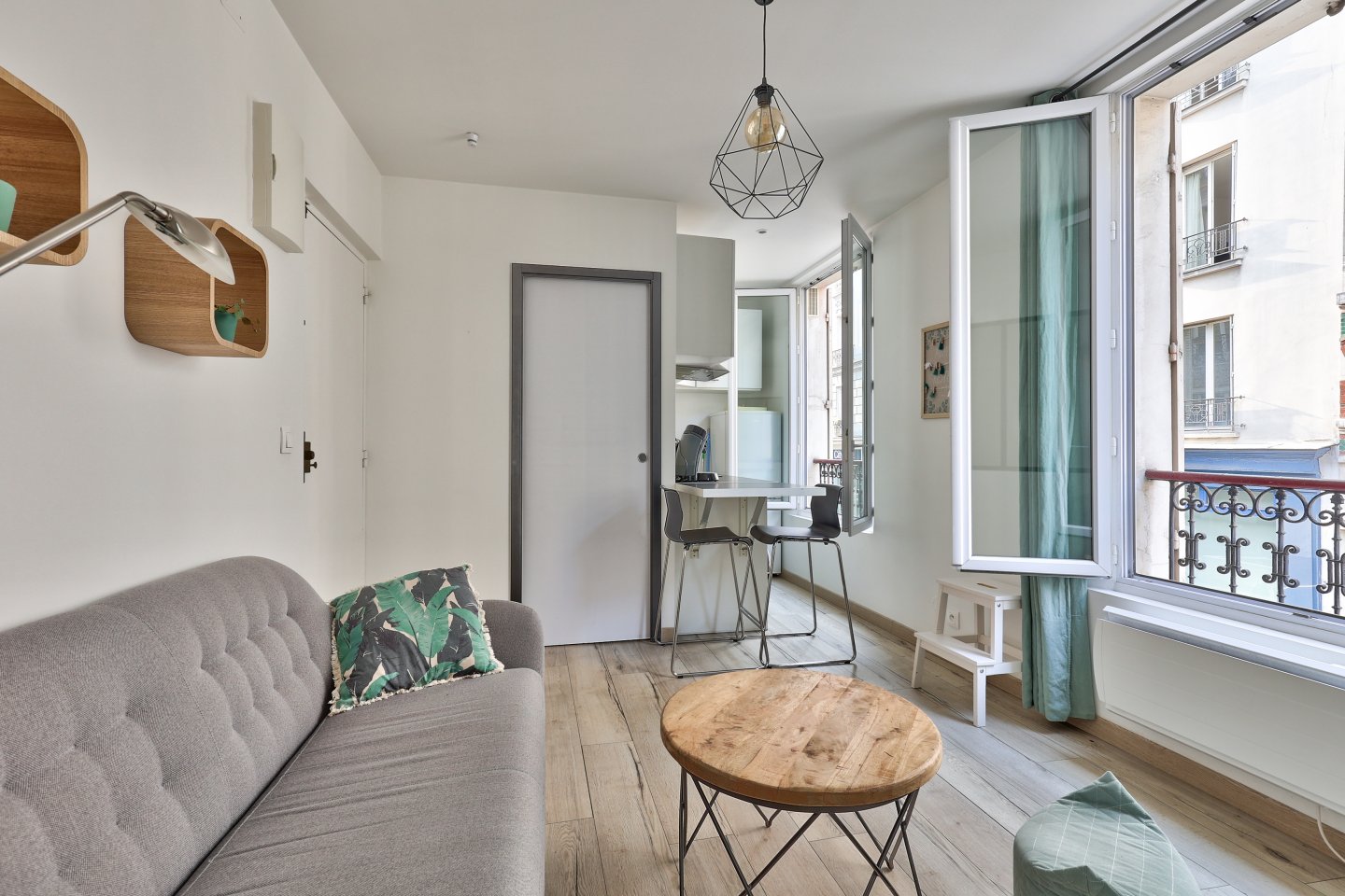 Appartement 2 Pièce(s) PARIS 18EME ARR. - Photo 3