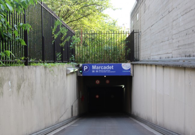 Parking  PARIS 18EME ARR. - Photo 2